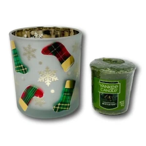 Yankee Candle Christmas Stockings Votive Holder with Mistletoe Votive - Picture 1 of 6