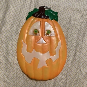 Punta di lancia Halloween 1994 zucca testa piatta decorazione parete occhi lampeggianti 12”x7” - Foto 1 di 6