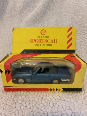 Shell Garage Classic Sports Car Collection Mercedes Benz 500 SL Vintage Diecast - Image 1 of 4