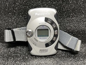 Panasonic Shockwave RF-SW100 Portable Radio with out Headphones - Picture 1 of 5