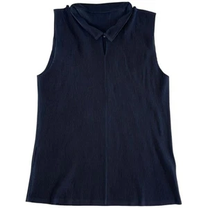 Top smanicato pieghe Please Issey Miyake taglio e cucito poliestere blu navy - Foto 1 di 6