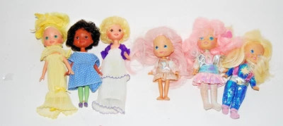 Muñeca pequeña vintage lote de 6 Moon Dreamers, Kenner y más! Figuras de plástico Foto 1 de 4