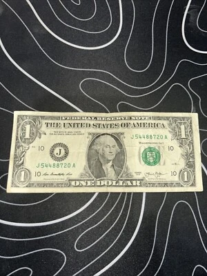 нецентрированная однодолларовая банкнота  - Изображение 1 из 2