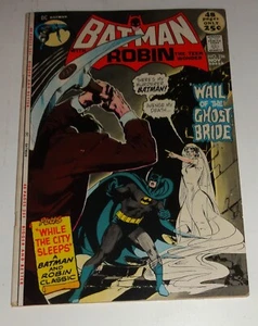 BATMAN # 236 48 PAGE GIANT NEAL ADAMS COVER 8.0-9.0 - Picture 1 of 2