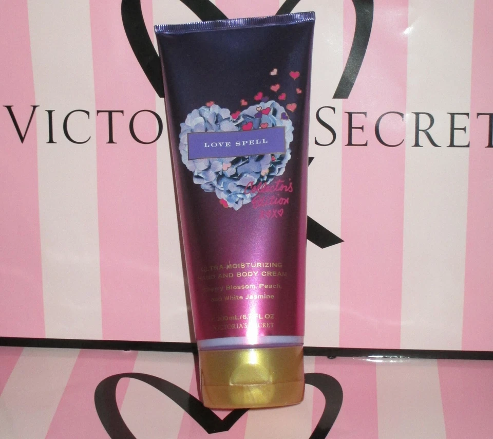 Creme para mãos e corpo Victoria's Secret Love Spell edição limitada 6,7 fl.oz./200ml - Imagem 1 de 1