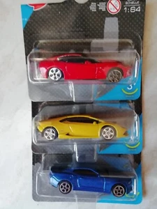 PEZZI 3 vari modellini auto scala 1/64 MAISTO metal,CHEVROLET, LAMBORGHINI - Foto 1 di 2