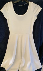 Soprano White Dress - Picture 1 of 3