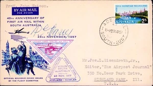 AUSTRALIEN - 1957 LUFTPOST ADELAIDE-GAWLER 1. FLUG SIGNIERT & Vignettenetikett - Bild 1 von 3