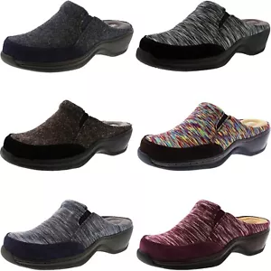 SOFTWALK WOMEN'S MEDIUM WIDTH LIGHTWEIGHT SLIP-ON CLOGS - Picture 1 of 37