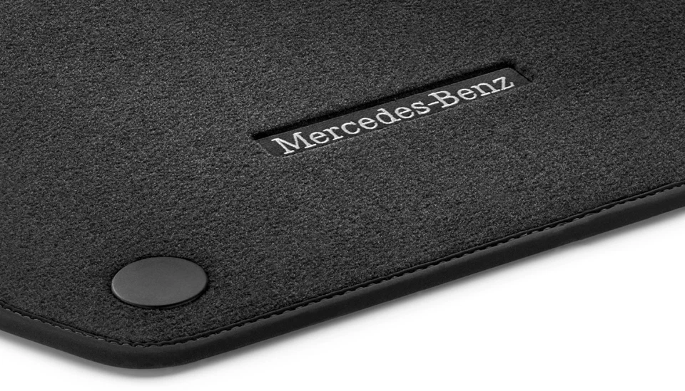 Mercedes Benz Original Velour Floor Mats N293 Eqc Elektrosuv 2019Schwarz Rhd New - Image 1 of 1