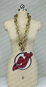 New NHL New Jersey Devils BIG Fan Chain GOLD Necklace Foam MI USA - Picture 1 of 3