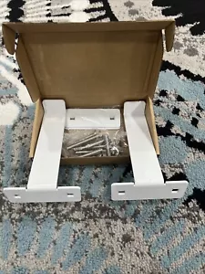 Deck Railing Planter Box Brackets, Deck and Fence Rail Universal Planter Box Out - Picture 1 of 3