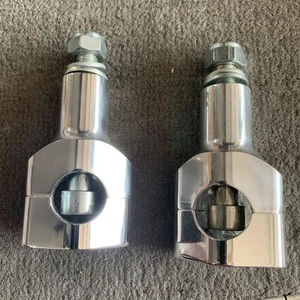 Chrome 1" Handlebar Risers for Honda Shadow VT ACE Aero Spirit VLX 600 750 1100 - Picture 1 of 6