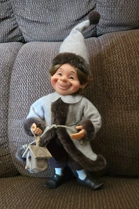 Celebrate It Weihnachtsschätze Liebling Elfen ELF mit VOGELHAUS - Bild 1 von 4