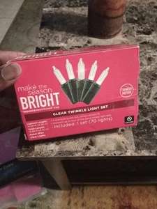 Make the Season Bright Clear Twinkle Light Set NEW 70ct With Green Wire NEW - Picture 1 of 2