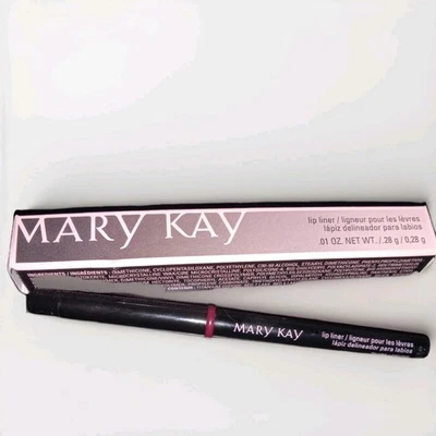 New In Box Mary Kay Twist Up Lip Liner Plum #048449 Full Size  - Image 1 of 3
