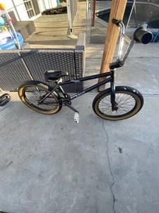 FITBIKECo Gloss Black - Picture 1 of 3