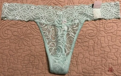 Women's Mint Green Lace Thong Size XL NWT - Image 1 of 2