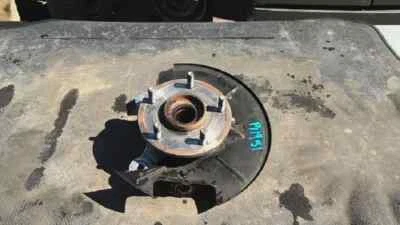 Chrysler Town and Country Driver 2008-2016 eje delantero izquierdo nudillo fabricante de equipos originales Foto 1 de 2