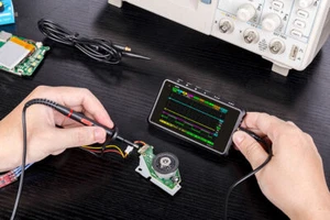 15MHz 100MSa/s Max Sampling Rate Smart LCD Digital Storage Oscilloscope DS213 - Afbeelding 1 van 11