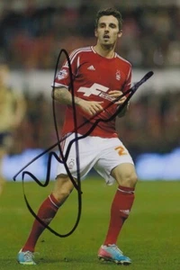 FOTO 6X4 FIRMADA A MANO POR MATT DERBYSHIRE - AUTÓGRAFO DE FÚTBOL - NOTTINGHAM FOREST 3 - Imagen 1 de 1