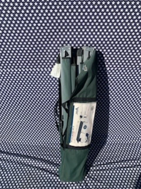 Bolso verde plegable negro estilo militar RIO Adventure (Las Vegas) Foto 1 de 4