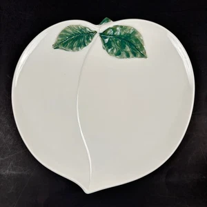 Vintage Mikasa Figur Pfirsich 8" weiß Teller von Gerald Patrick - Bild 1 von 6