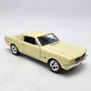Johnny Lightning 1:24 1965 Ford Mustang Muscle Car Diecast Model Yellow Loose - Picture 1 of 14