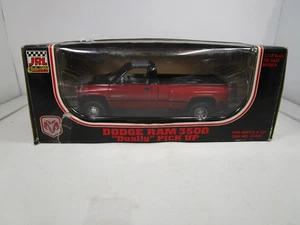 JRL TOYS 1/18 ROT/SCHWARZ DODGE RAM 3500 DUALLY V10 TRUCK GEBRAUCHT *BESCHREIBUNG LESEN* - Bild 1 von 8
