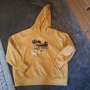 Formula 1 F1 Hoodie Sweatshirt Mens XS Yellow PacSun Racing Pullover Official - Picture 1 of 8