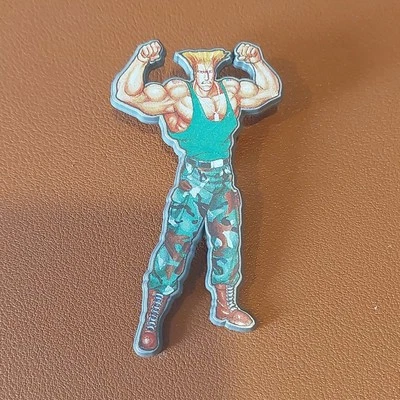 Guile Street Fighter 2 (II) Brooch pin badge (Capcom, 1991-93) - Image 1 of 2