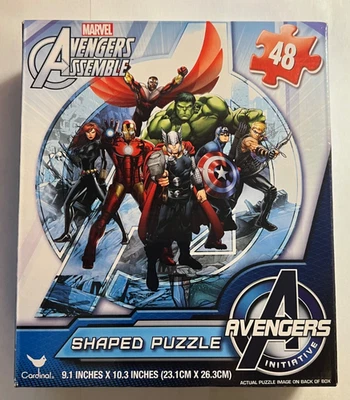 Rompecabezas AVENGERS ASSEMBLE Forma 48 piezas 9" x 10" Marvel Nuevo en caja Foto 1 de 2