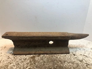 Vintage Railroad Rail Train Track Anvil 12lbs Blacksmith Primitive 18.5” - Picture 1 of 11