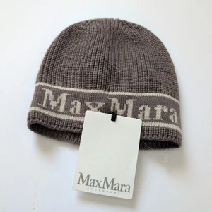 NWT Max Mara Women's 100% Wool Knit Cat Beanie Hat - Made in Italy Brown Neutral - Picture 1 of 6