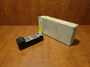 Bosch pneumatic pressure switch 0-25 bar 0821 100 047 - Picture 1 of 2