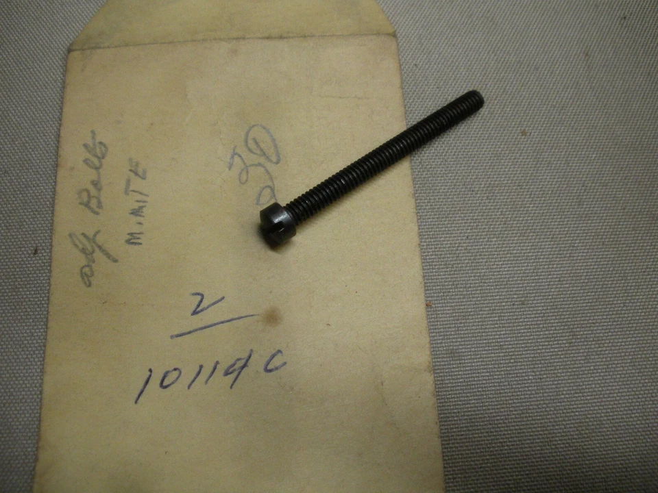 NOS OEM REMINGTON CHAINSAW ADJ SCREW 10114 C  R1 - Image 1 of 1