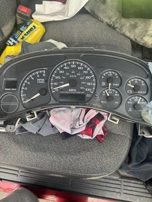Chevy Silverado 1500 2001 tablero de instrumentos OEM Foto 1 de 3