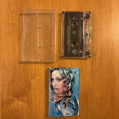 MADONNA Ray Of Light cassette 1998 Maverick FROZEN tape CLASSIC ORIGINAL Foto 1 de 4