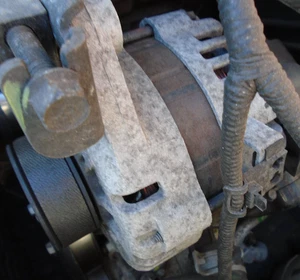 16 KIA CEED MK2 1.4 SR7 5DR ALTERNATOR ASSEMBLY 12-18 BREAKING CAR - Picture 1 of 4