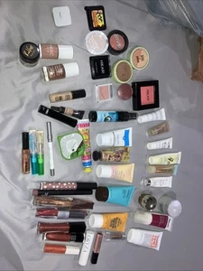 Lote mixto aleatorio de 48 piezas belleza cuidado de la piel/maquillaje/viaje capilar/muestra/tamaño completo - Imagen 1 de 18