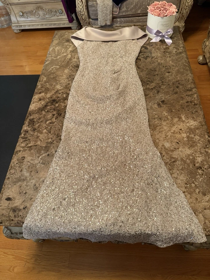 Vestido formal para mujer Vince Camuto talla 6 vestido de encaje con lentejuelas doradas Foto 1 de 4