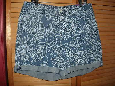 Pantalones Cortos de Fin de Semana LANE BRYANT Azul Elastizado Denim Estampado de Palma Elige Talla Foto 1 de 3