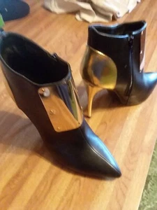 "SALE" Redkiss Gold Trimmed Black Ankle Boots - Picture 1 of 1
