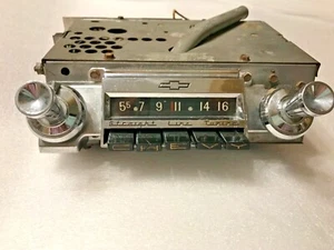 1961 Chevy AM Radio Staightline Tuning Chevrolet original condition Part# 988414 - Bild 1 von 11