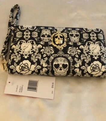 Cartera Betsey Johnson Calavera, Rosas y Corazones Cuero Sintético Blanco y Negro ZA NUEVA CON ETIQUETAS Foto 1 de 4