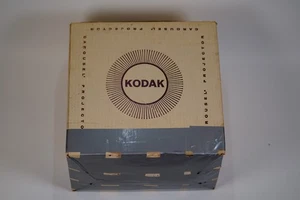 Kodak 850 Carousel Slide Projector w/ Remote & Tray - Picture 1 of 7