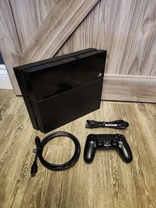 Sony PlayStation 4 PS4 500GB Black Console Gaming System CUH-1001A W/ Controller - Foto 1 di 8