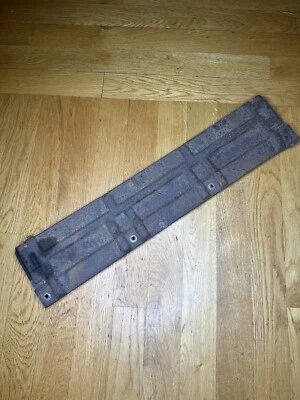 Chevrolet GMC C10 k10 K30 K5 Blazer 1973 1980 soporte de montaje superior del radiador OEM Foto 1 de 4