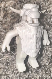 Lego Yeti !!!!!! Yeti Big Figure Lego!!! - Picture 1 of 3