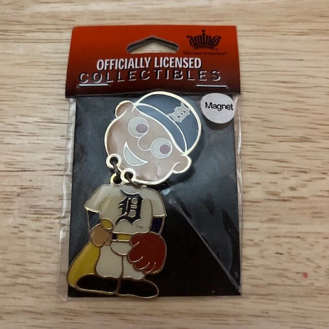 *NEW* DETROIT TIGERS MLB Officially Licensed Aminco Bobble Head 2.5" Magnet Cover